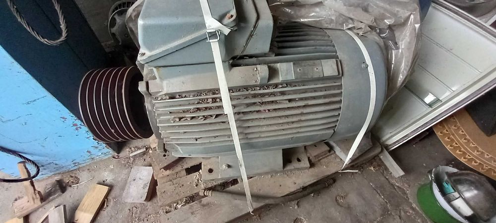 Silnik elektryczny  Leroy Somer 110kW 1480 obr