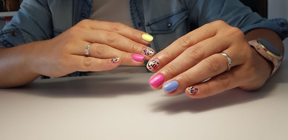 Manicure pedicure hybrydowy paznokcie Ursynów
