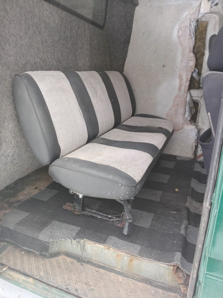 Продам Mercedes-Benz 208