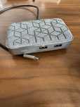 Symbus Q Usb-C Dock (1xGigabit: 2xUsb:1xHDMI) + Qi (Moshi Dock)