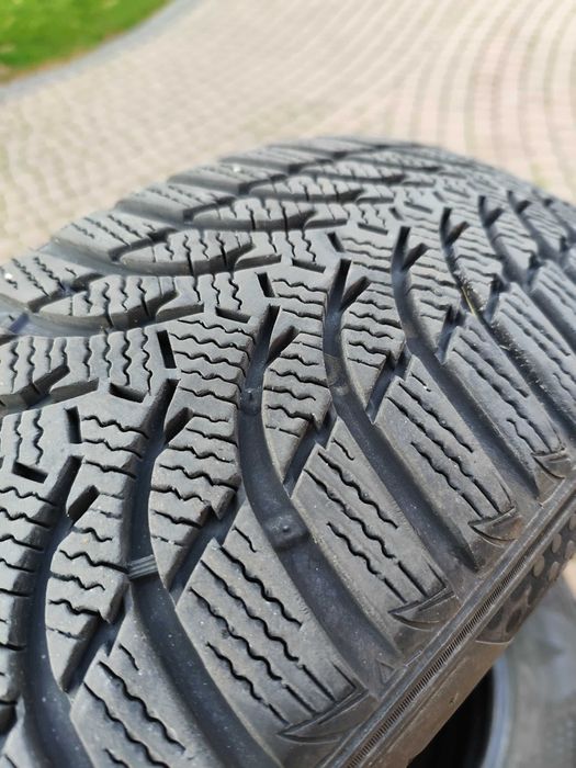Sprzedam opony zimowe