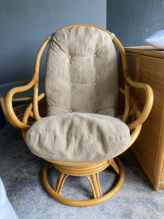 meble rattanowe fotel+stolik+komoda