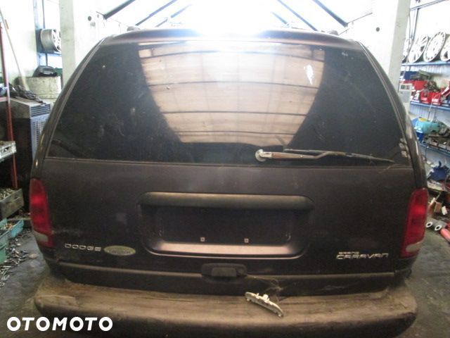 CHRYSLER VOYAGER GRAND 96-01 3,3 ĆWIARTKA TYŁ LEWA