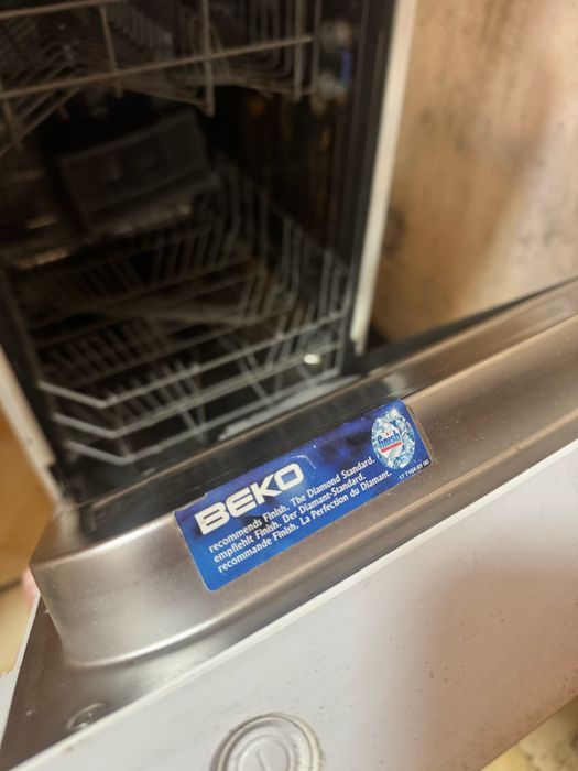 Посудомийна машина BEKO – робоча