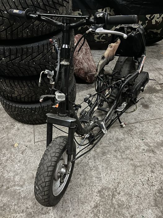 продам два мопеди ямаха джог априо і ямаха джог са12