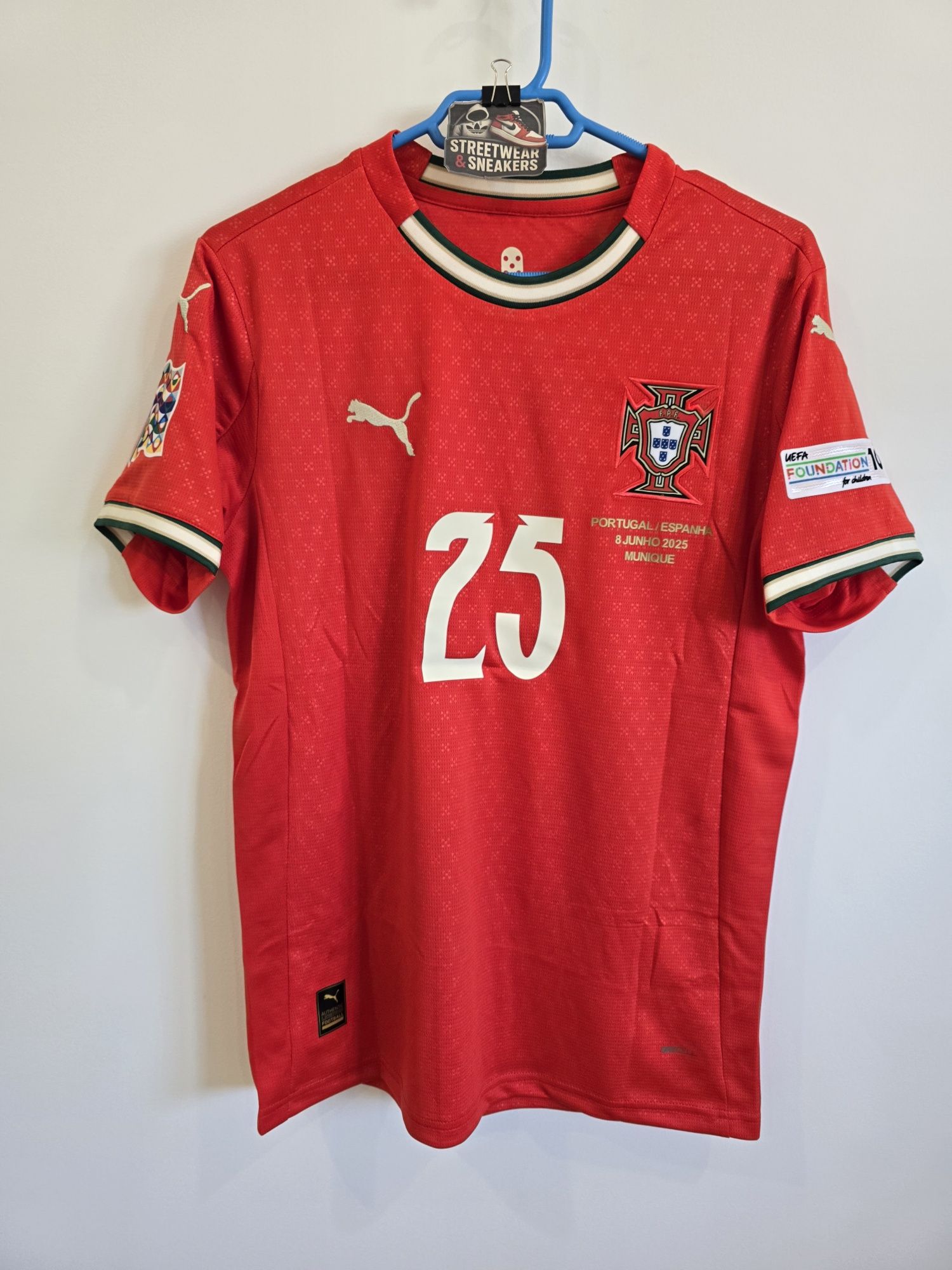 Camisola Portugal Nuno Mendes final liga das nações