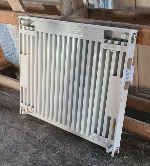 Grzejnik Używany 70x60 CV20 / C11