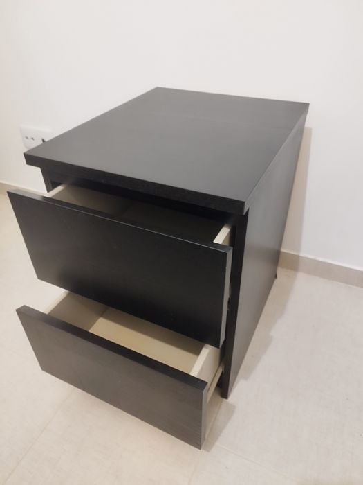 Mesa de cabeceira IKEA