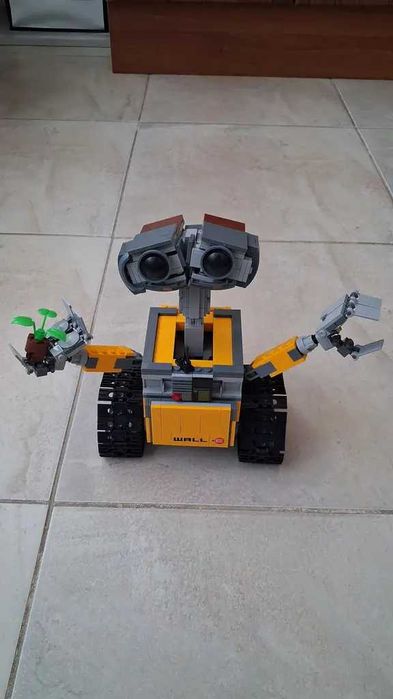 Конструктор ‼️В КОРОБЦІ‼️Disney WALL-E‼️НОВИЙ‼️ВОЛЛ-І на 687 деталей