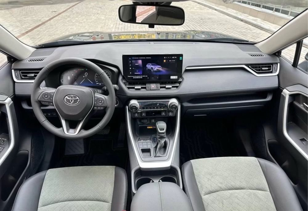 Toyota RAV4 2.0 CVT, 2025, 1 км