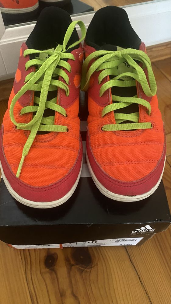 Buty halówki Adidas Messi 4 ST IN (34)