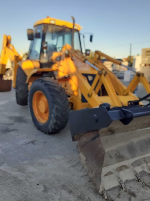 Koparko-ładowarka JCB 4CX