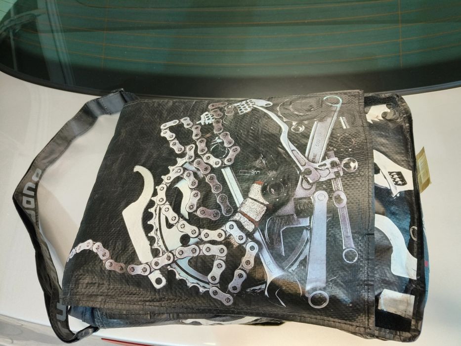 Cobre-pernas Tucano Urbano Termoscud R013X Preto