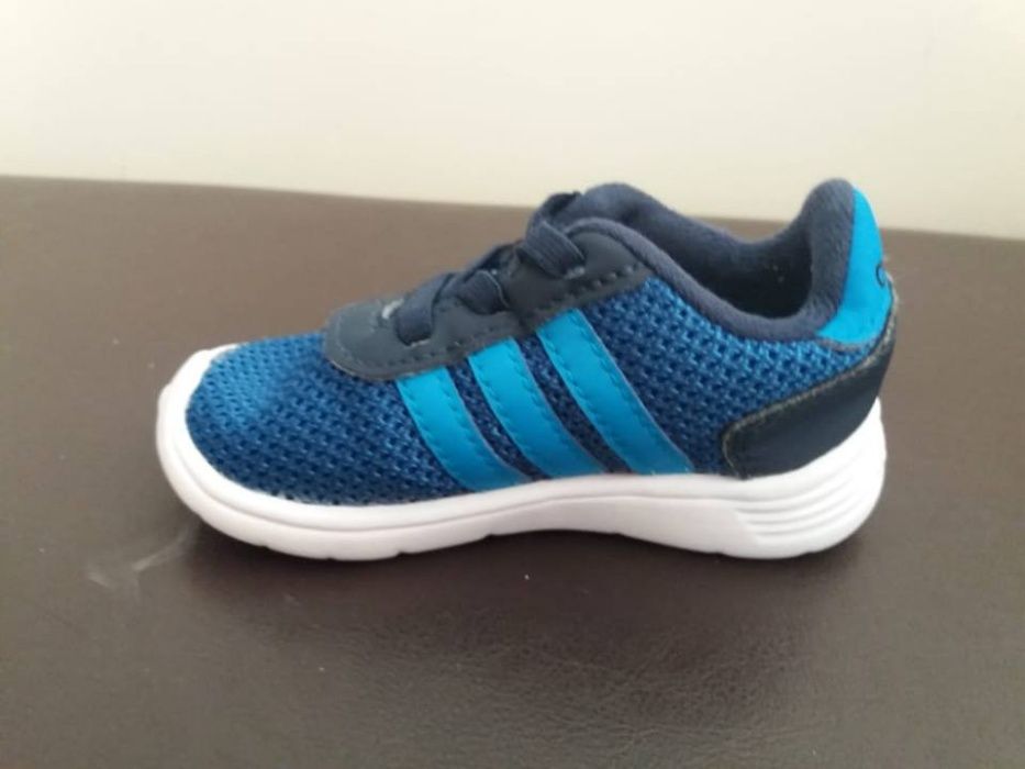 Ténis Adidas nº 21 (originais)