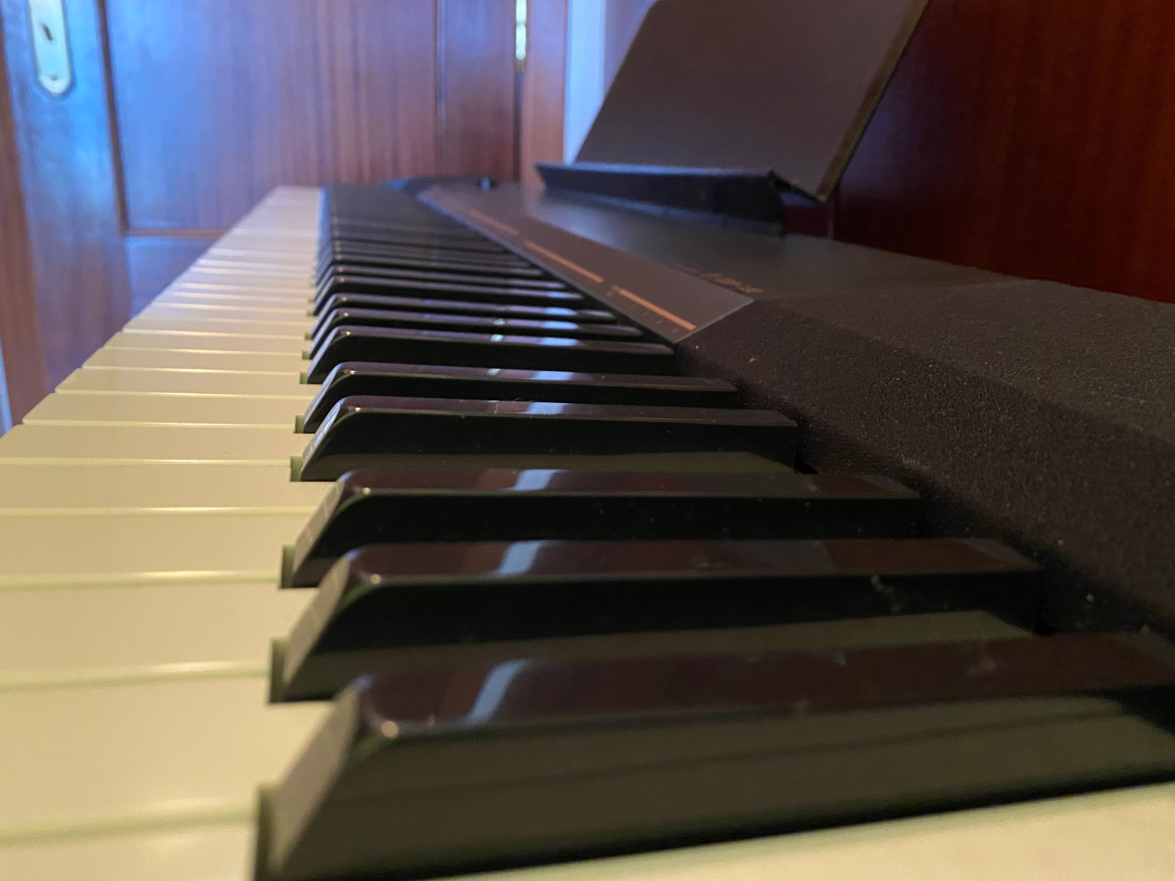 Piano casio cdp 130