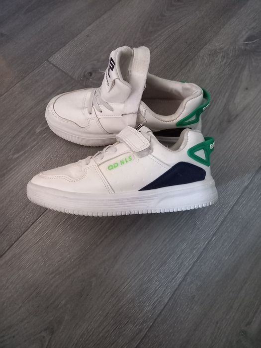 Кроссовки  20,5 см по стельке