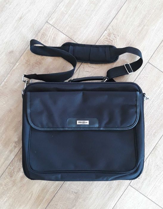 Torba na laptop notebook TARGUS 15-16 cali Czarna OCN1-12