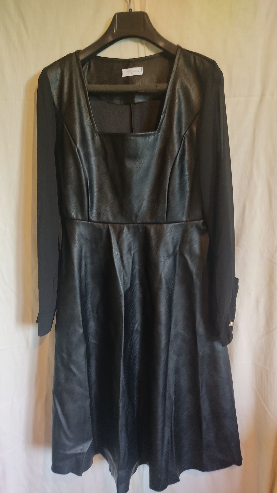 Vestido polipele preto