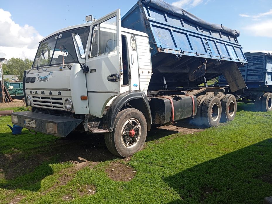 Самоскид Камаз причіп самоскид