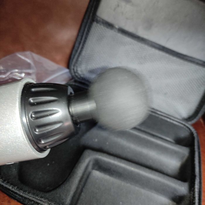 Airlang Перкусійний, Вібраційно-ударний масажний пістолет