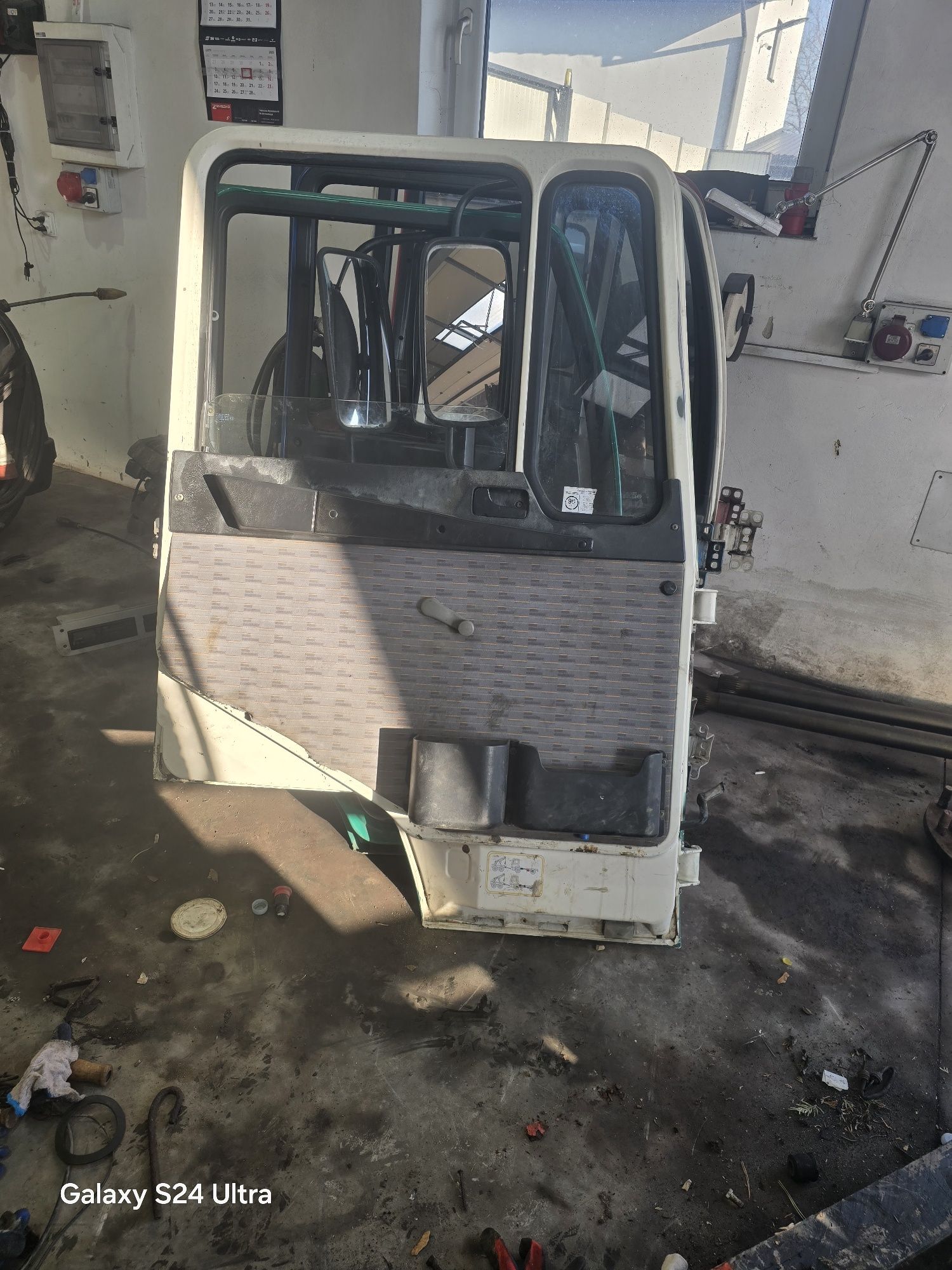 Drzwi prawe lewe Man f2000