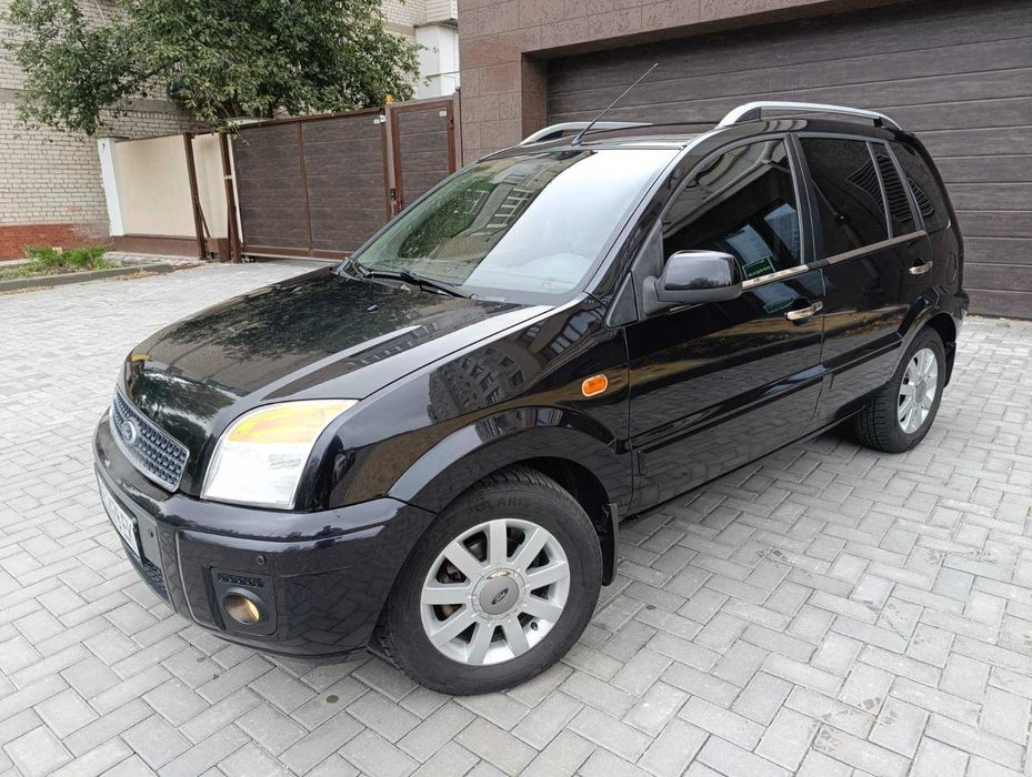 Ford Fusion 2011 року 1.6 л./бензин
