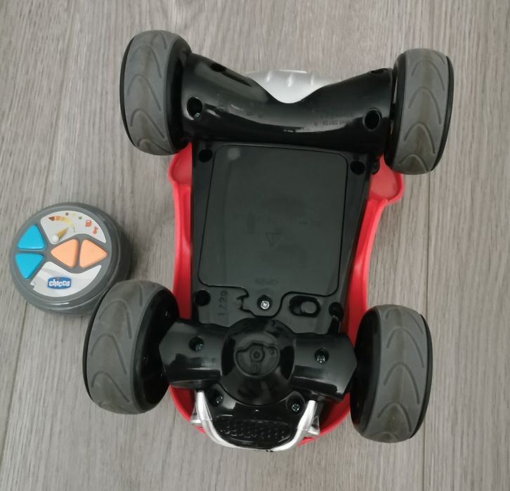 Carro chicco telecomandado