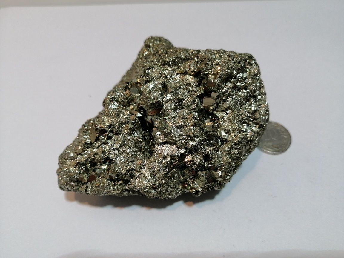 Naturalny kamień Piryt w formie krystalicznych brył nr 8