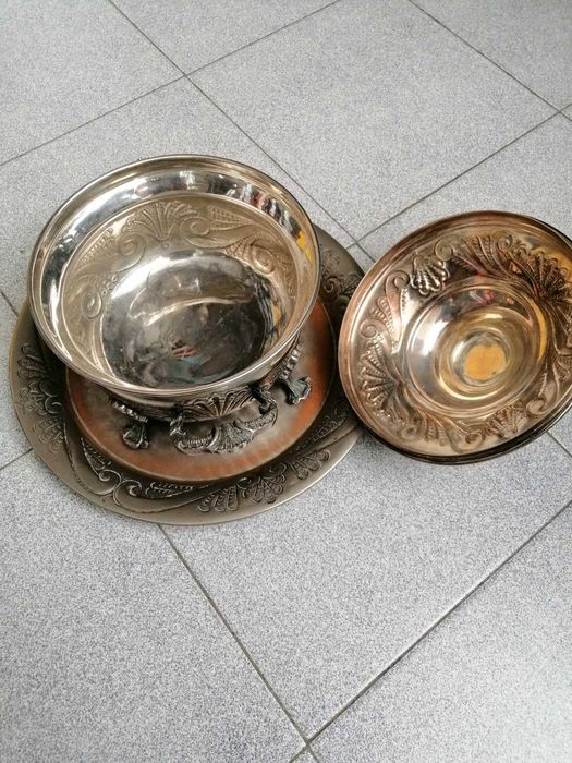 Terrina com prato "centro mesa em casquinha"