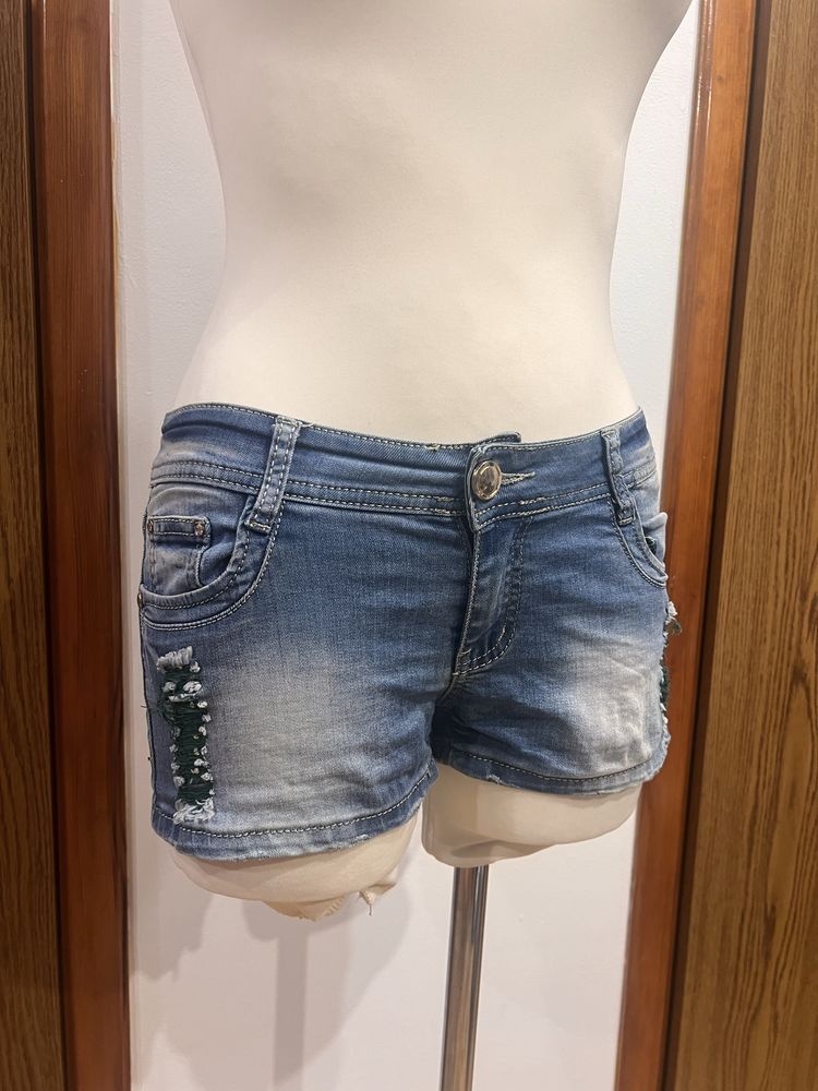 Krótkie spodenki jeansowe szorty letnie