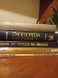 Títulos variados