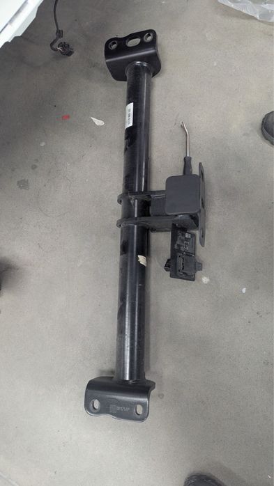 Підсилювач заднього бампера Mercedes GLE W167