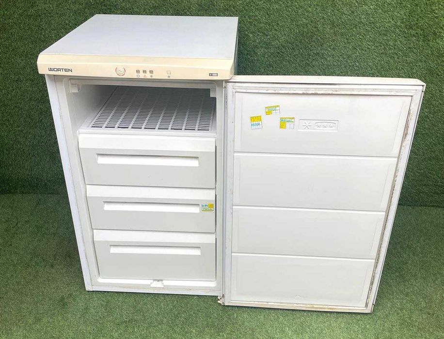 Arca Frigorifica vertical, operacional 50X55X85 cm