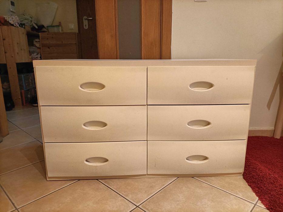 Movel IKEA c/ gavetas