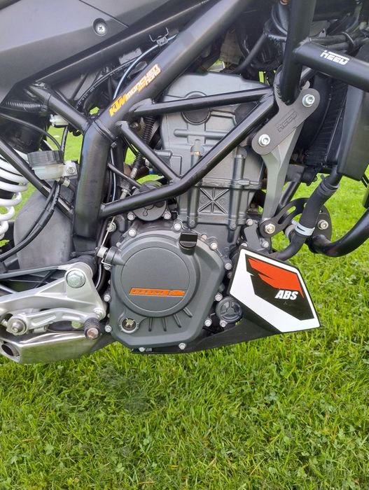 KTM Duke 125 bez wkładu