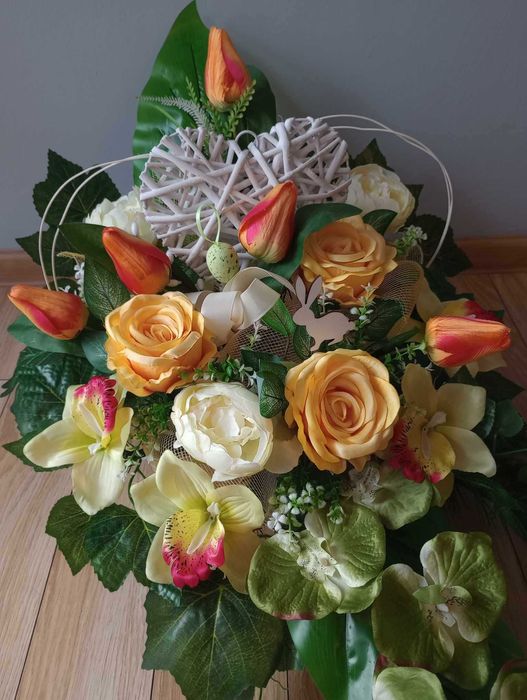 Stroik na grób KWIATY kompozycja wiosenna wielkanocna