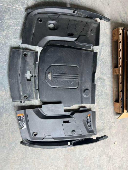 Cadillac lyriq розборка