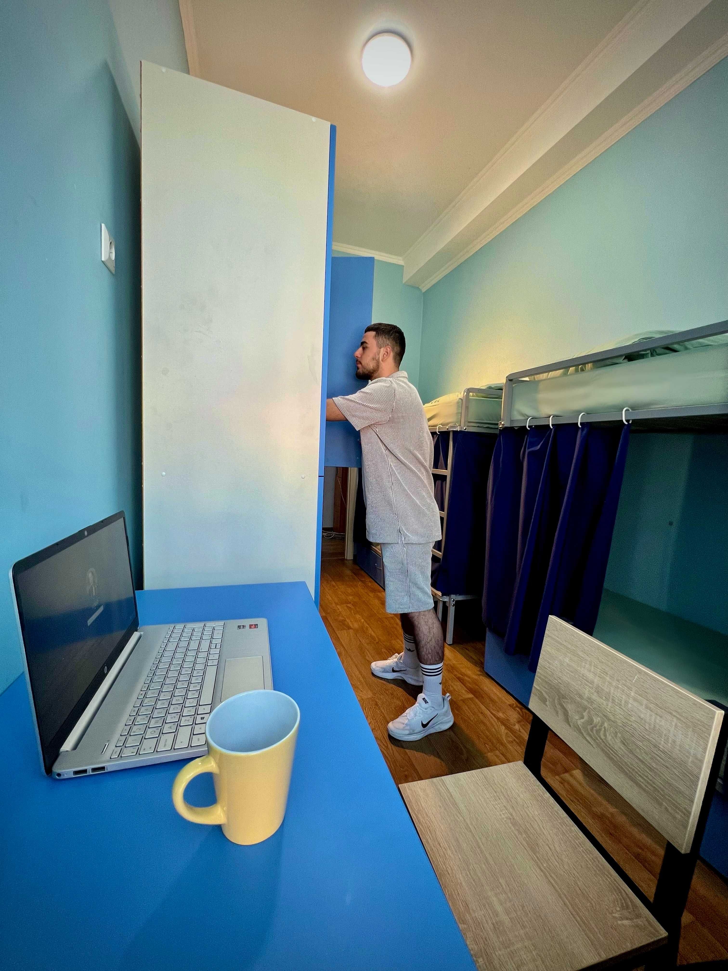 VIP hostel in the center of Kyiv / Молодіжний хостел в центрі Києва !