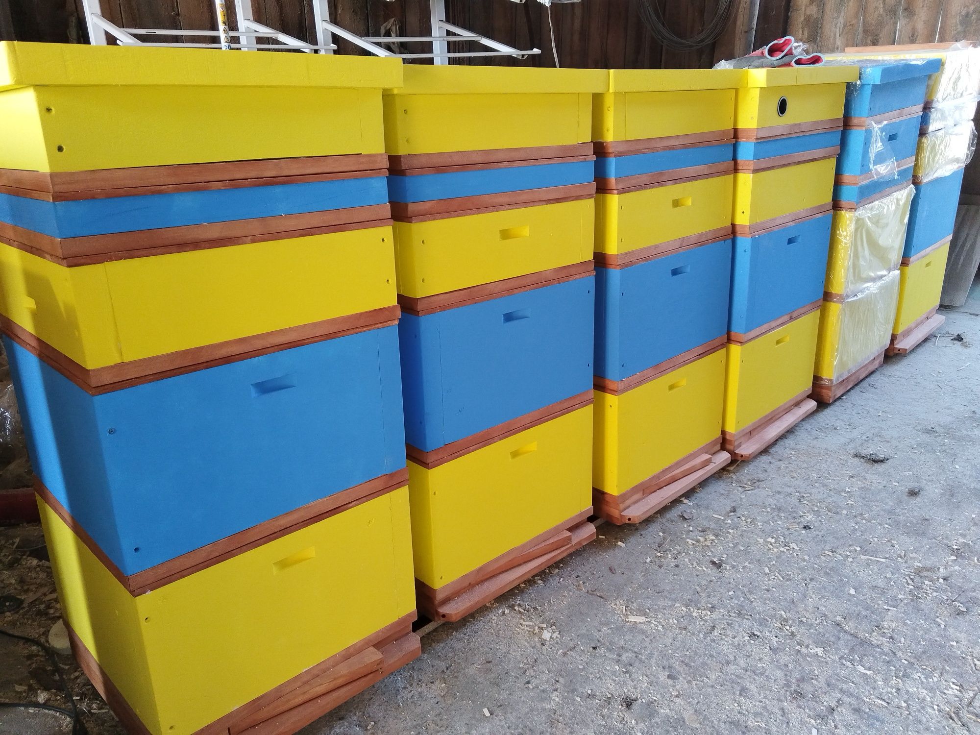 Ule wielkopolskie styrodurowe, 4 cm xps 700kpa,  pszczoły,korpusy,