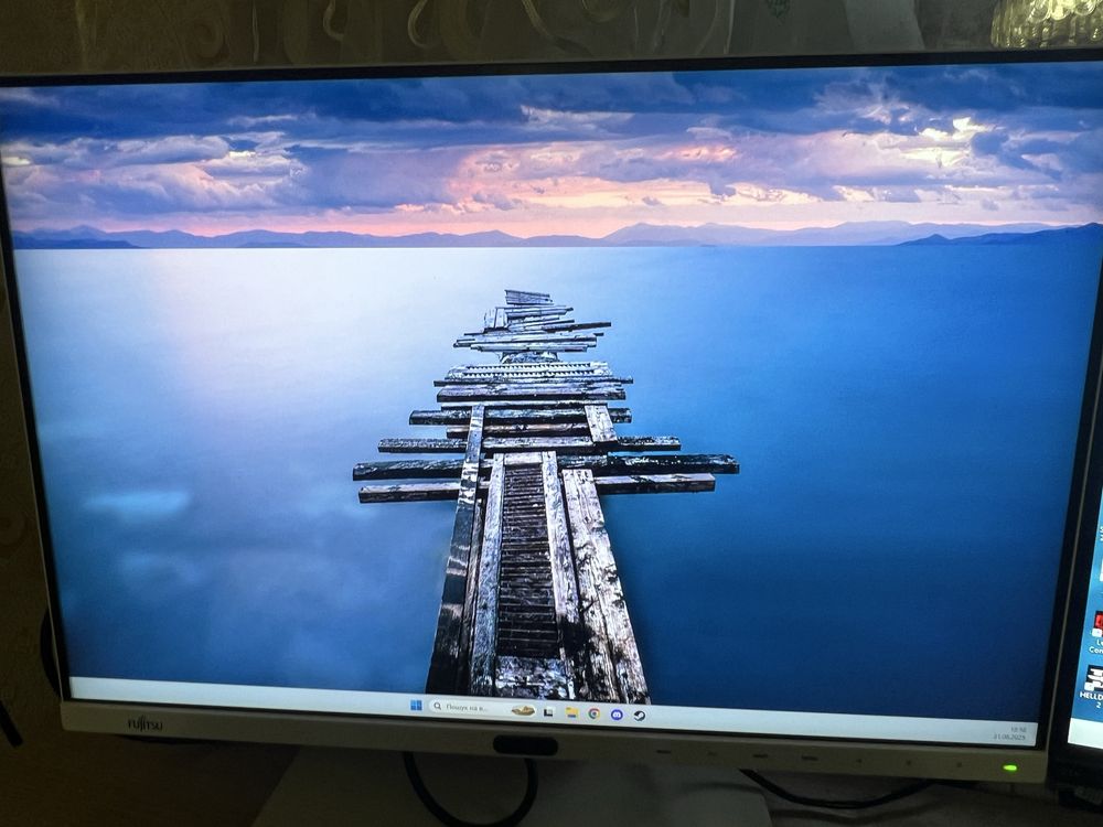 Монитор fujitsu p24-8 WE neo