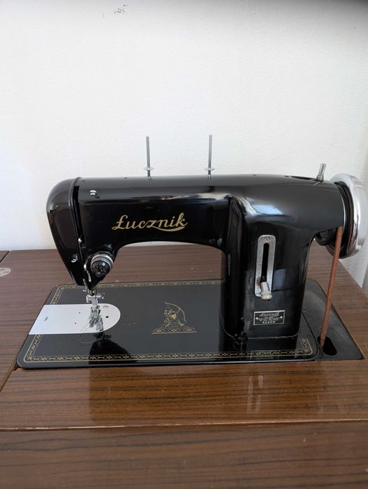 Maszyna do szycia ŁUCZNIK