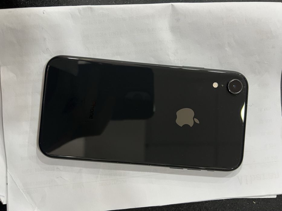 iPhone XR 128Gb Preto