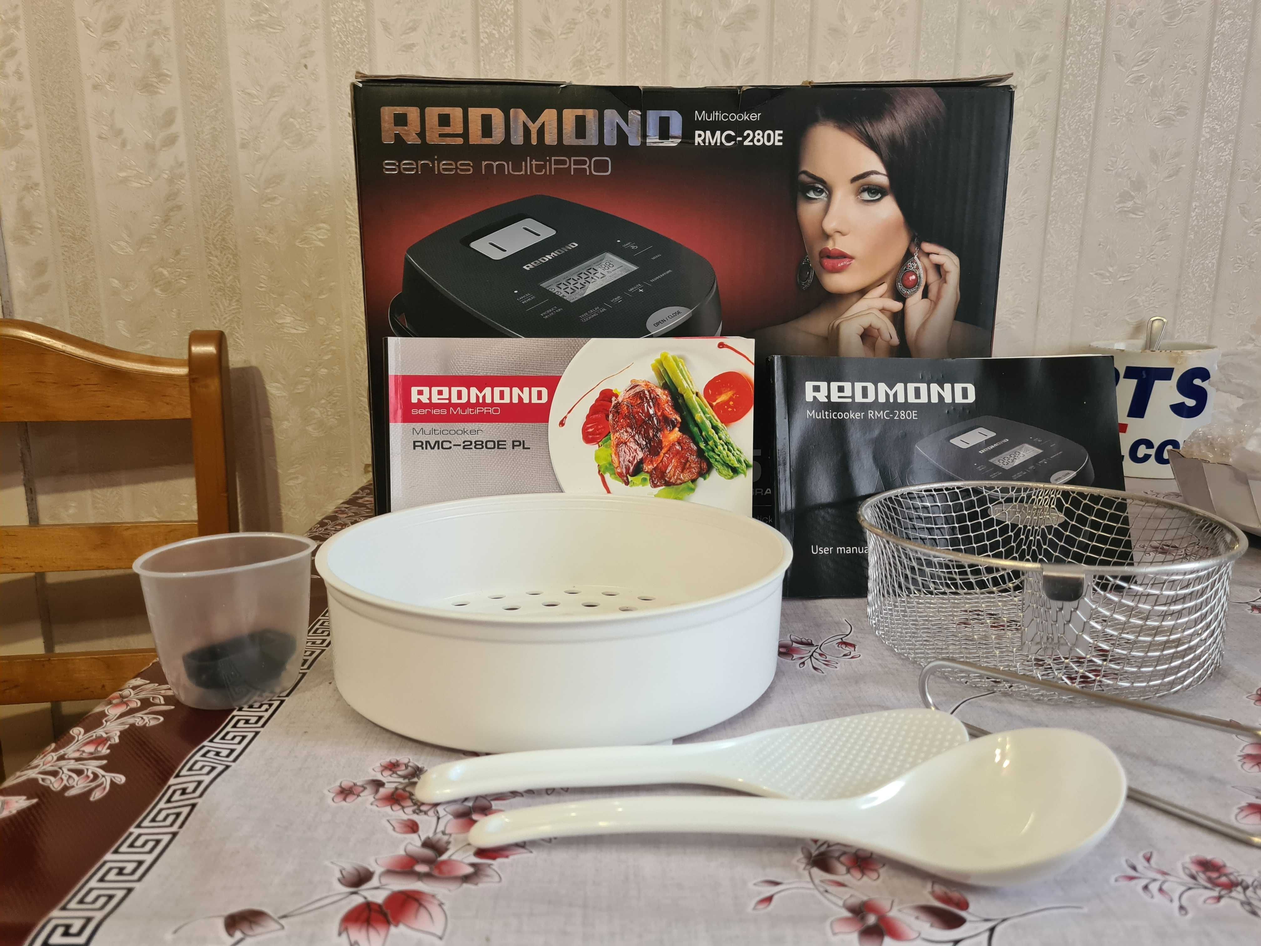 Nowy Multicooker, Redmond, RMC-280E nigdy