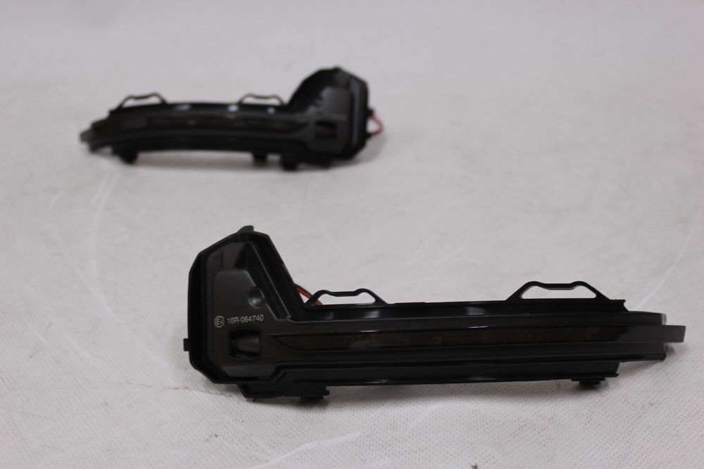 Diodowe kierunkowskazy w lusterka VW TIGUAN II 15-20 FUSION DYNAMICZNE