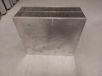 Radiator aluminiowy wymiary 30x26,5x12,5 cm