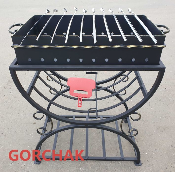 Мангал на 10 шампурів, сталь 4 мм, на радіусній стійці з дровницею
