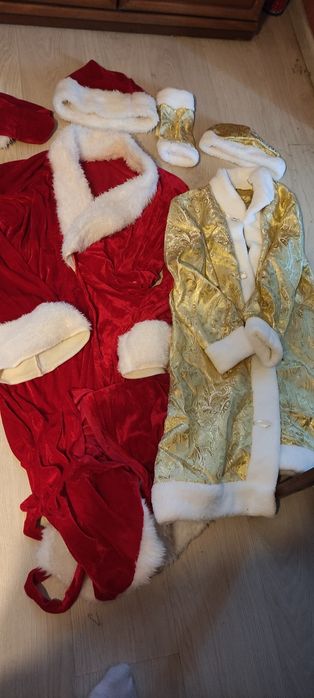 Продаю новорічні костюми