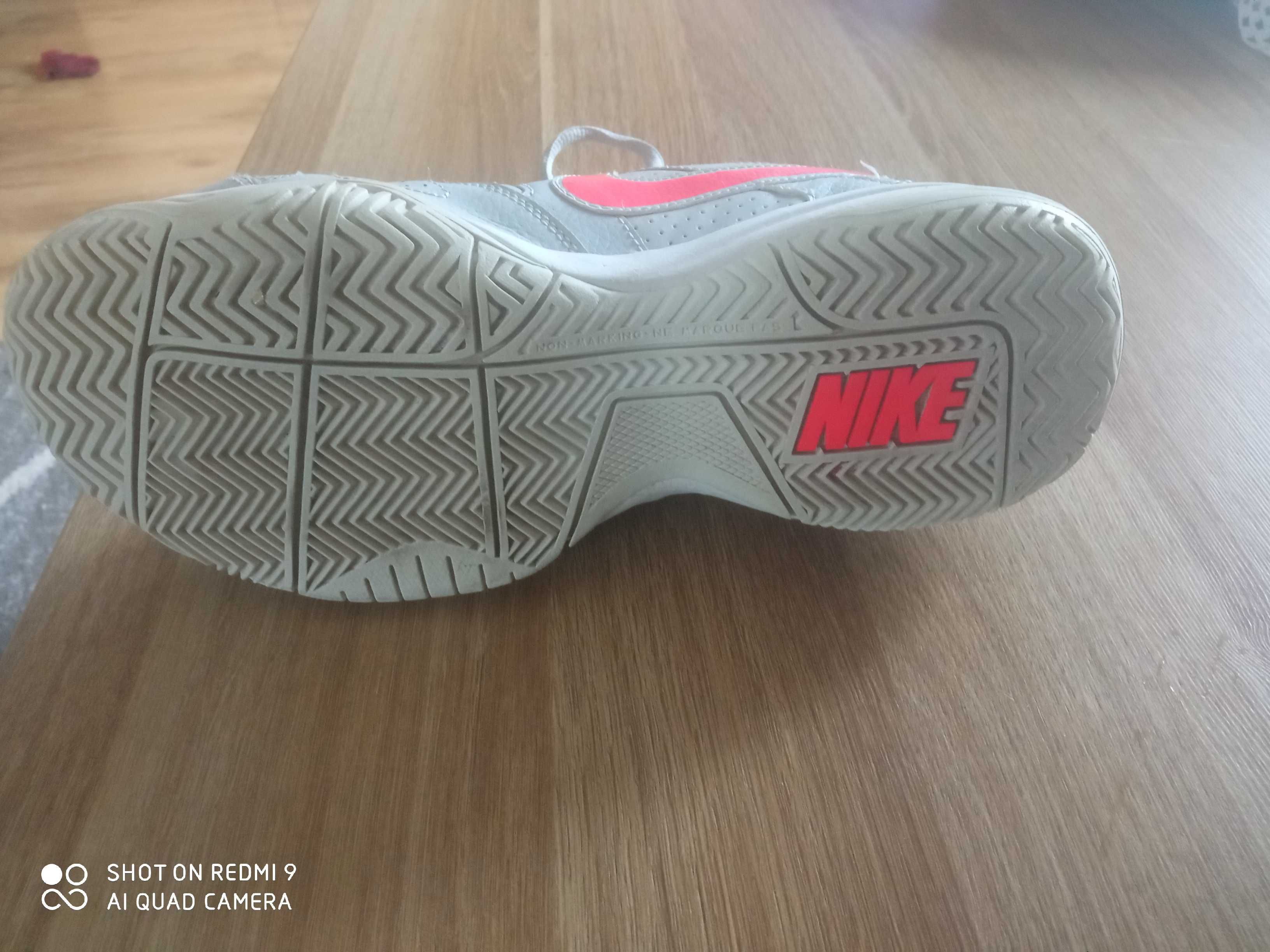 Buty Nike rozmiar 39