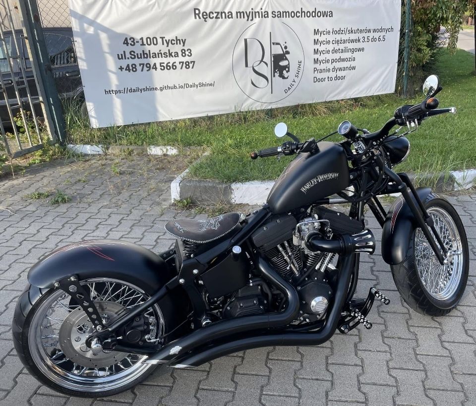 Mycie silnika na podnośniku,mycie podwozia,kampierów,motocykla,łodzi