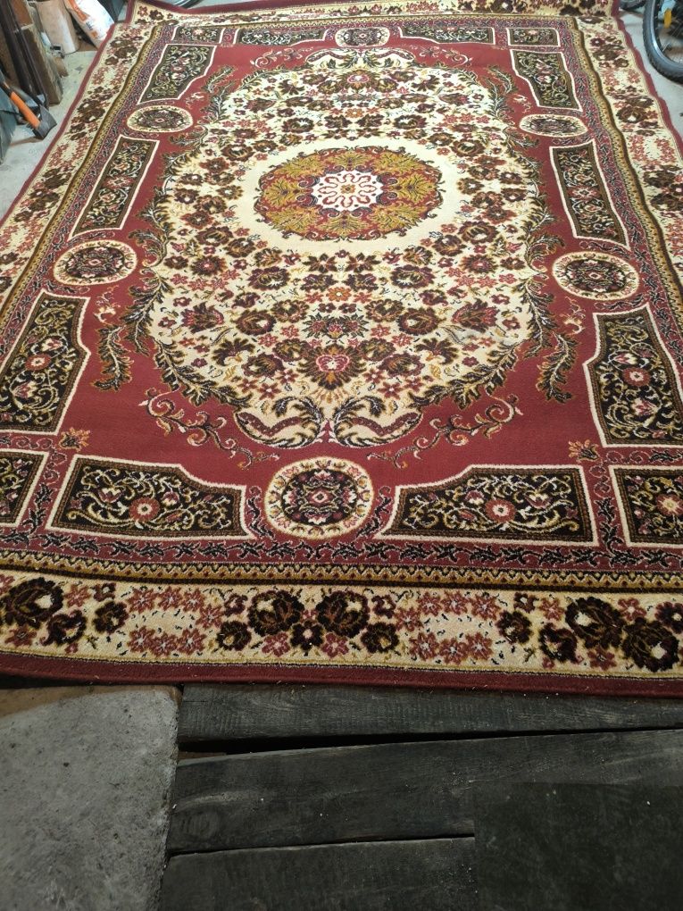 Dywan prawie nowy 3,45 x 2,5 m